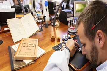 长春劳力士换钢圈